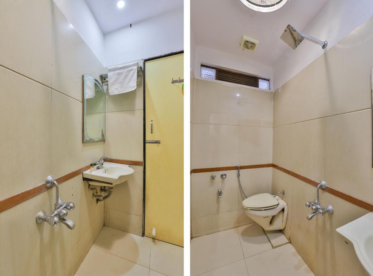 Oyo 1389 Hotel Relax Inn Surat Ngoại thất bức ảnh